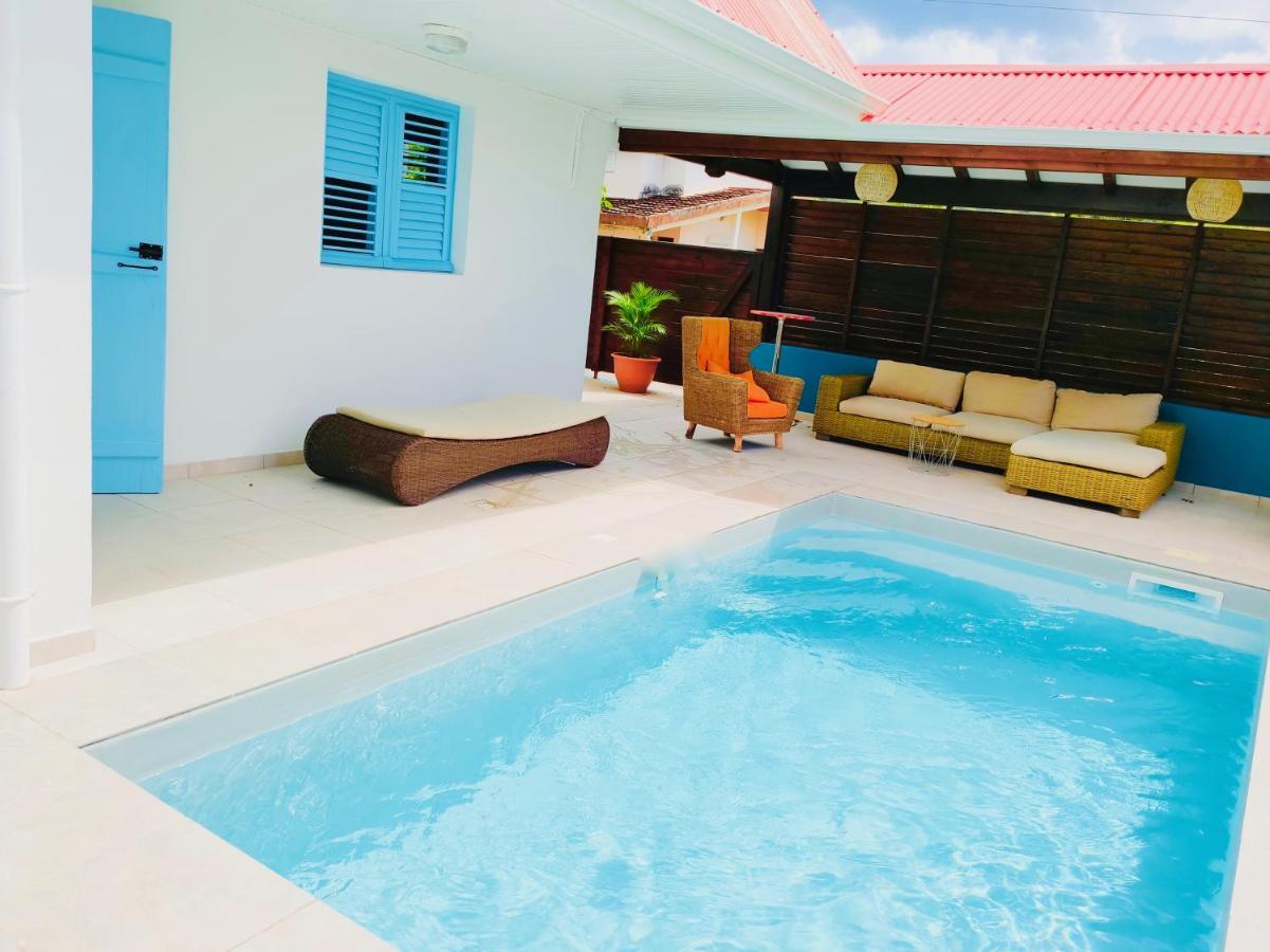 Location Maison Bleue Avec Piscine Privative Au Carbet Martinique Le Carbet Ngoại thất bức ảnh