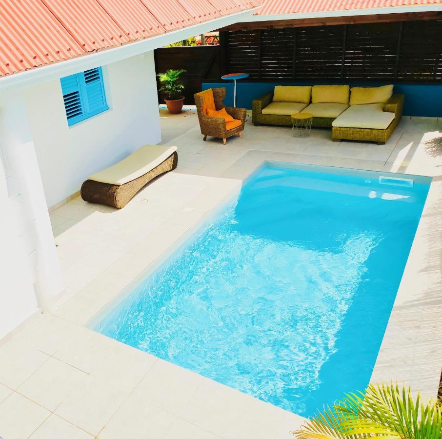Location Maison Bleue Avec Piscine Privative Au Carbet Martinique Le Carbet Ngoại thất bức ảnh